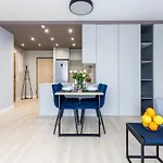 Nr 5 Cetniewo Osada, Władysławowo, Duży Taras, Parking Podziemny Apartament