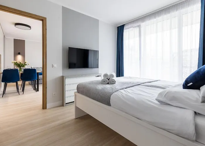 Nr 5 Cetniewo Osada, Wladyslawowo, Duzy Taras, Parking Podziemny