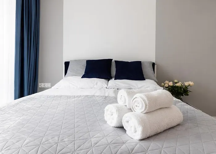 Nr 5 Cetniewo Osada, Wladyslawowo, Duzy Taras, Parking Podziemny *